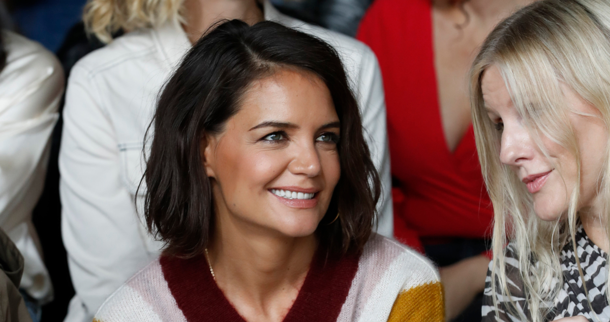 Ni Katie Holmes nije odoljela savršenoj ljetnoj torbici za kojom svi luduju